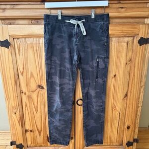 Vuori Ripstop Pants Gray Woodland Camo Drawstring Pockets Organic Cotton Wmn Sm